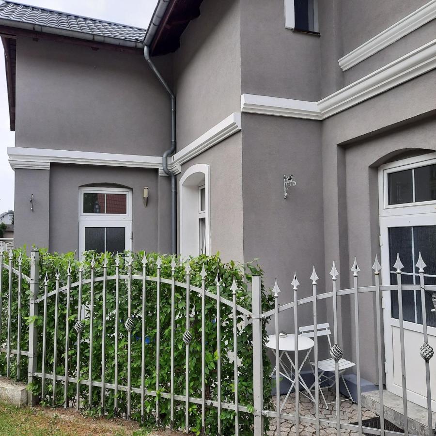 Apartamenty Wikoli Miedzyzdroje Esterno foto